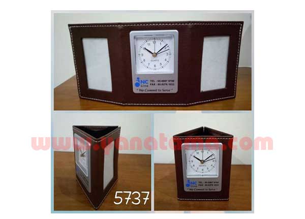 Jam Kulit 5737